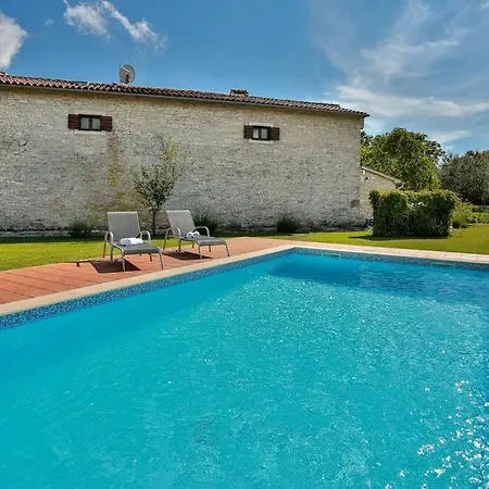 Villa Edera By Istrialux Cukrici
